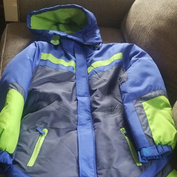 Winter Jacket - Picture 1 of 2